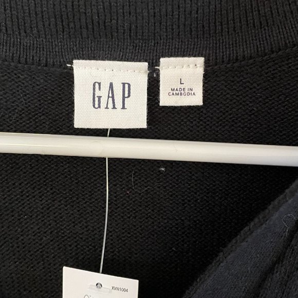 Never Worn Black Dress - Picture 3 of 5